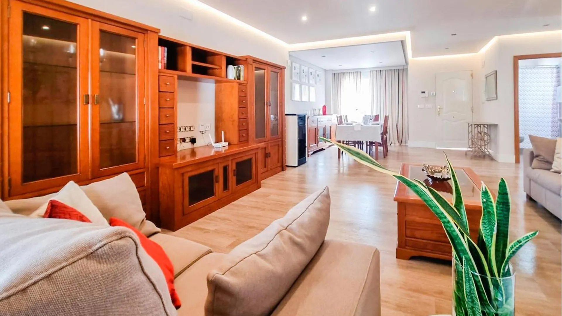 3 Bedroom Nice Home In 파둘 0*,  스페인