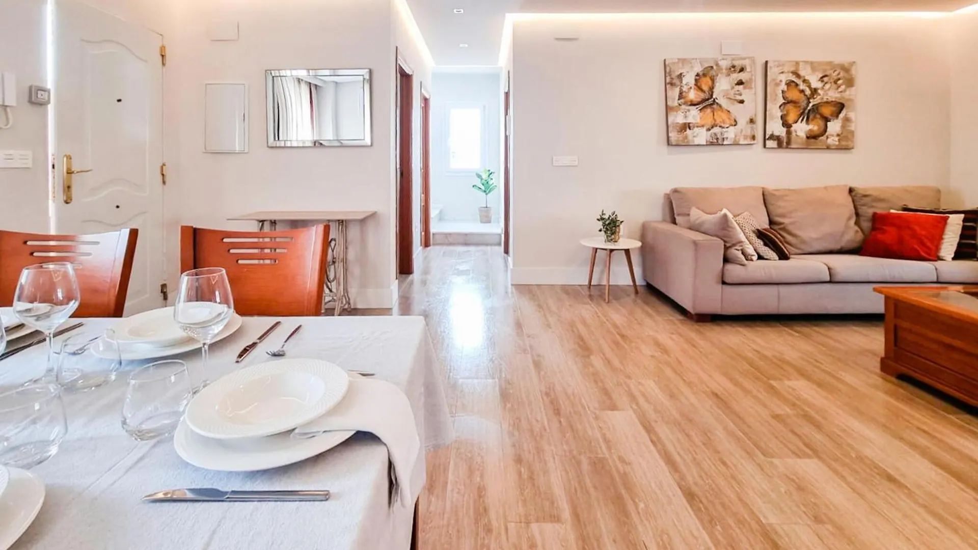3 Bedroom Nice Home In 파둘 펜션